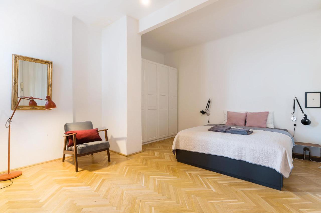 Klauzal Apartment W/3 Bedrooms, French Balcony Budapešť Exteriér fotografie