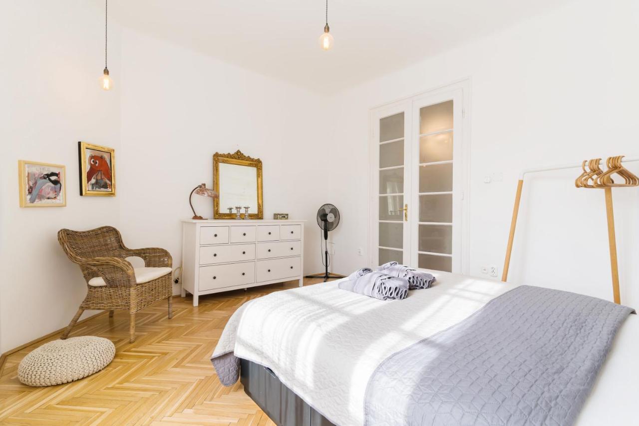 Klauzal Apartment W/3 Bedrooms, French Balcony Budapešť Exteriér fotografie