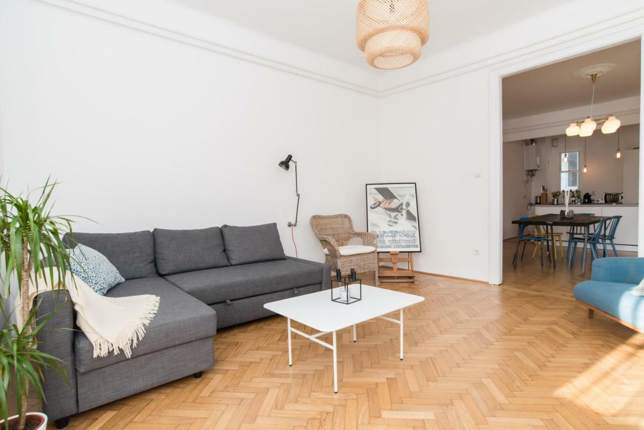 Klauzal Apartment W/3 Bedrooms, French Balcony Budapešť Exteriér fotografie