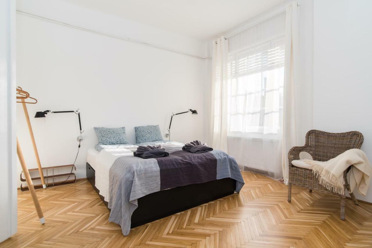 Klauzal Apartment W/3 Bedrooms, French Balcony Budapešť Exteriér fotografie